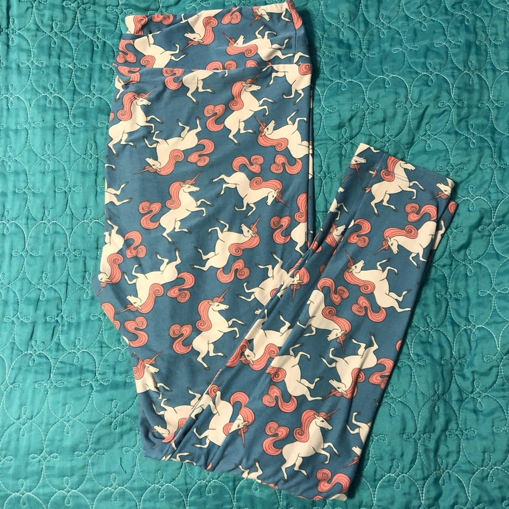 Lularoe Tall & Curvy Leggings Unicorns!